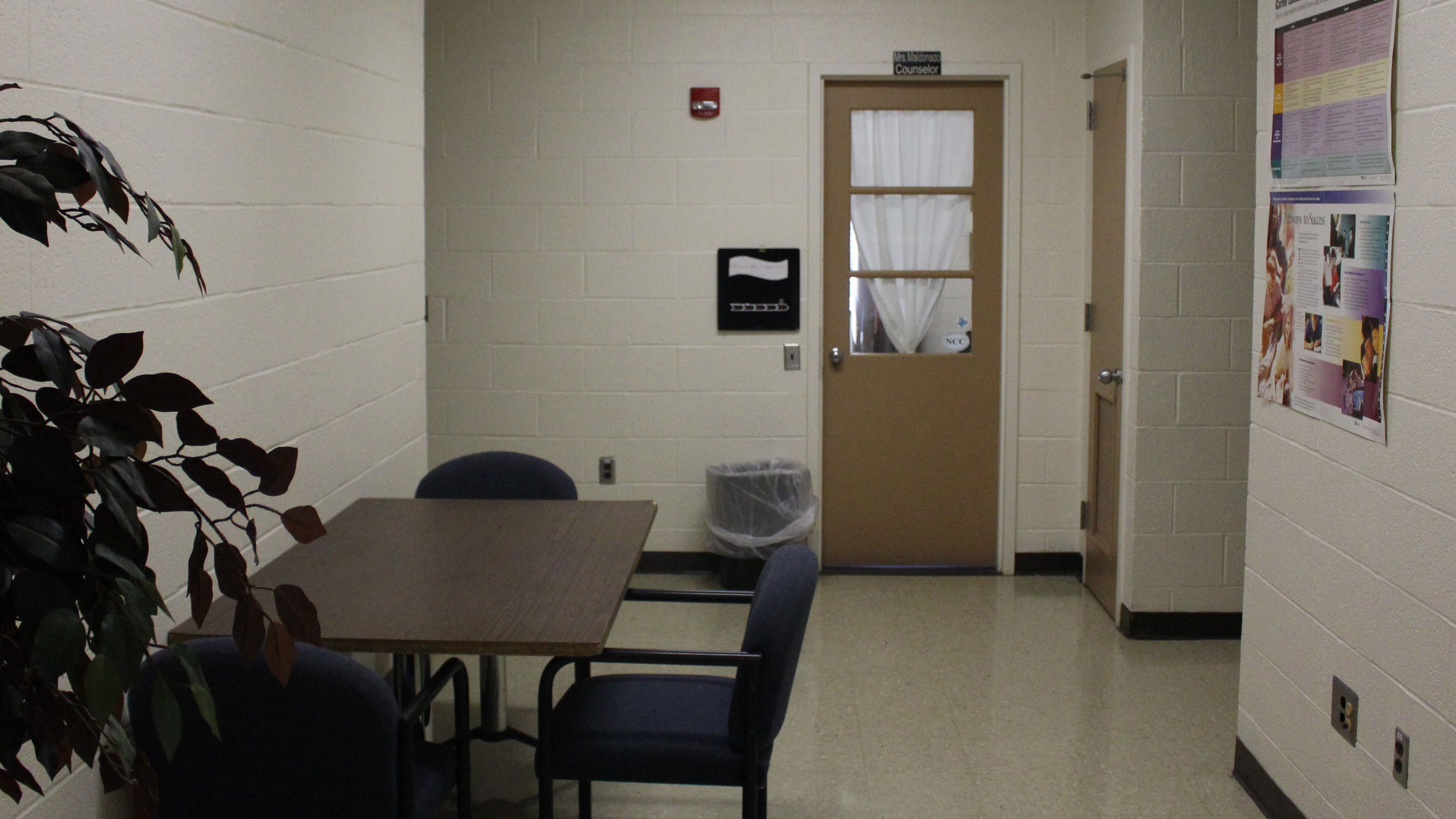 upper dauphin area psychological services room