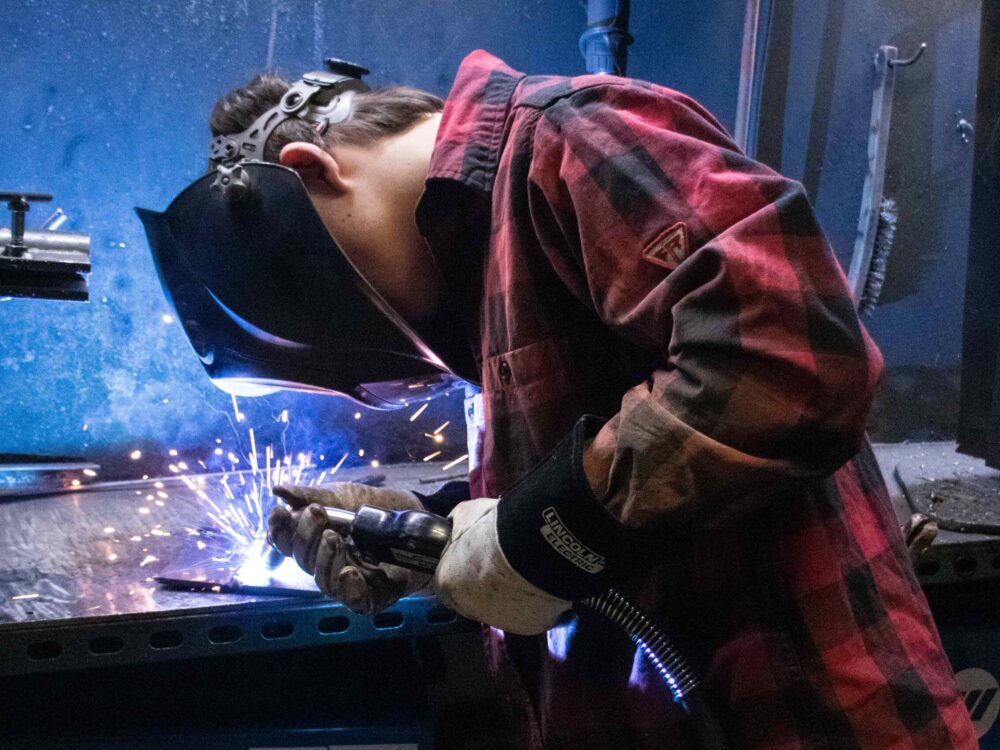 24-25Welding_16